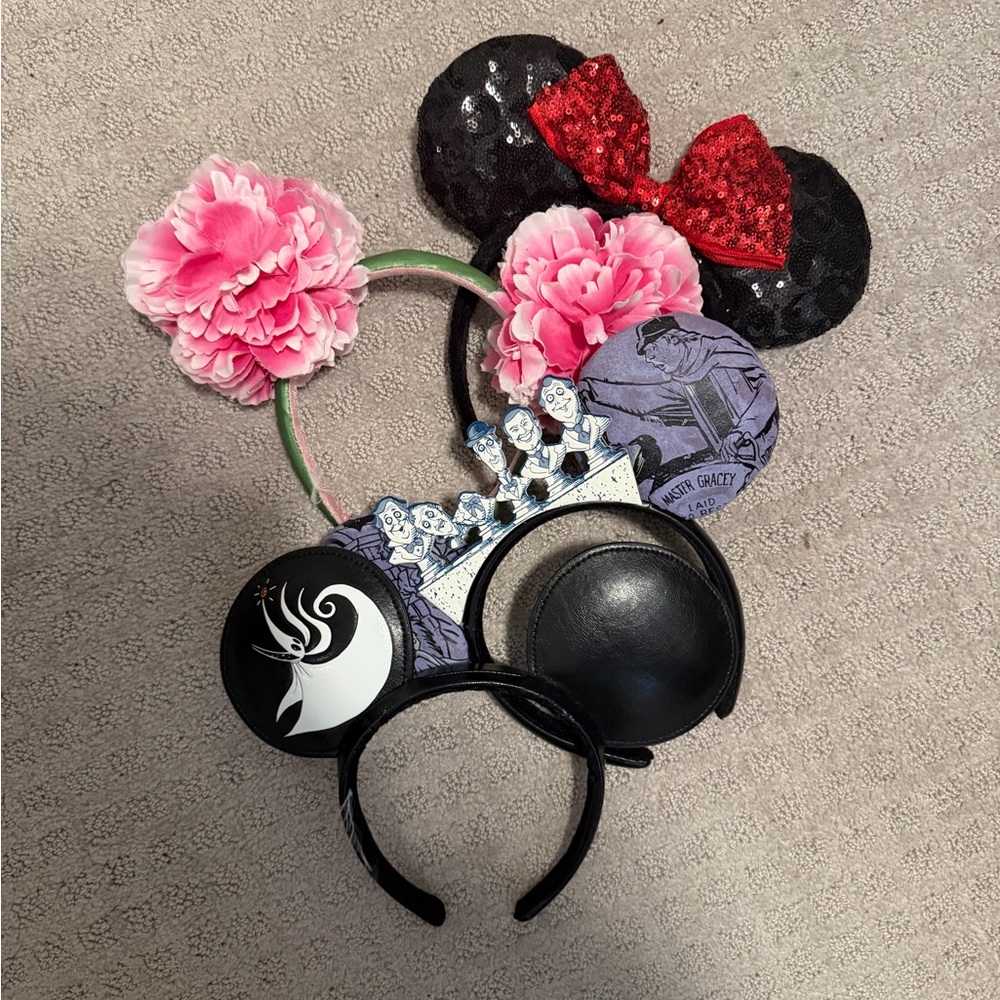 Set of 4 different Disney Mickey ears
